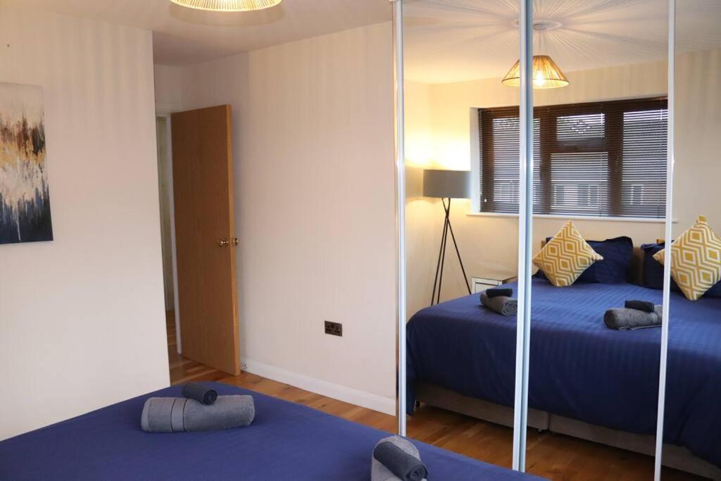 Cosy 3 Bedroom 2 Bathroom House With Parking Sheldon  Εξωτερικό φωτογραφία